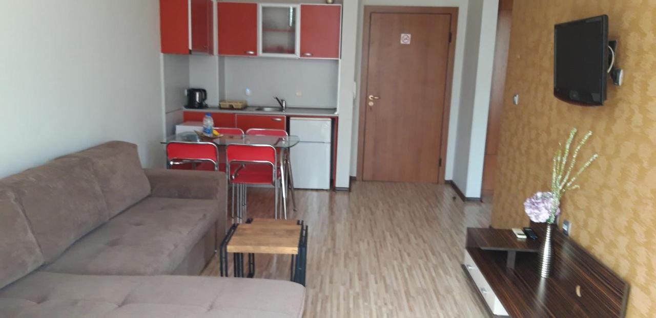Fantasy Apartaments&studios Avenue комплекс Фантазия Хисаря Экстерьер фото